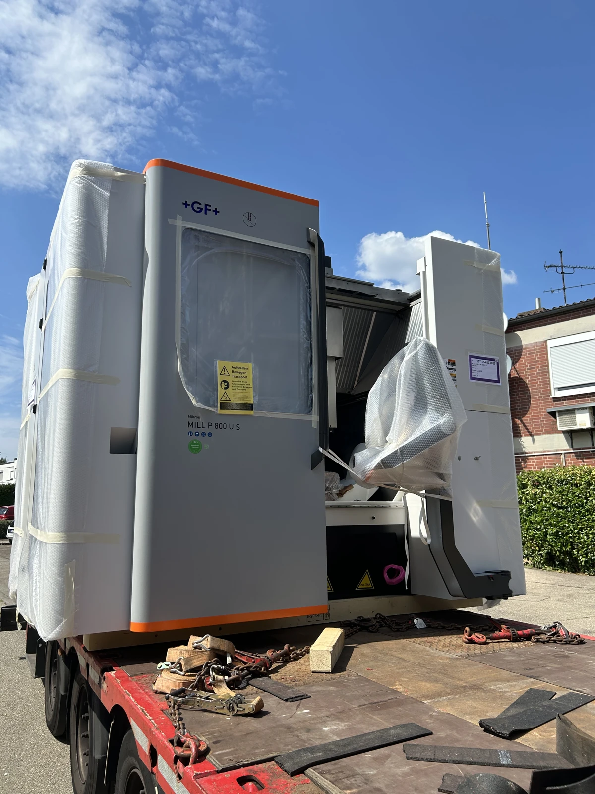 Anlieferung unserer neuen MILL P 800 U S am 13. August 2024